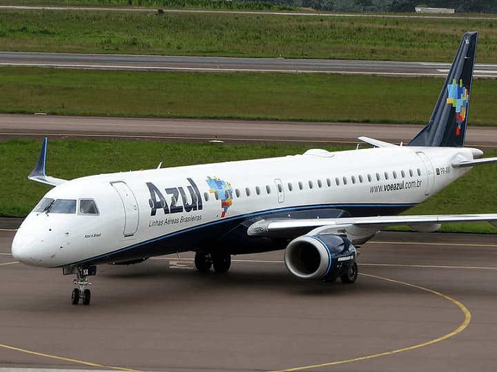 Air-Azul-Erj-195